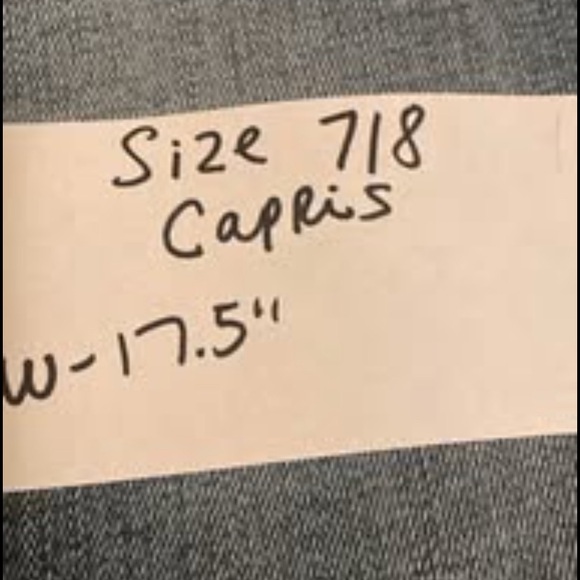 Vigoss Blue Jeans with Intricate White Stitching - Picture 3 of 7